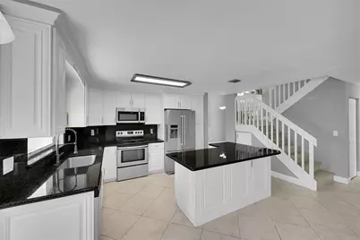 8236 White Rock Circle, Boynton Beach, FL 33436 - Photo 15