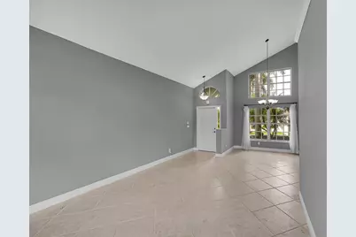 8236 White Rock Circle, Boynton Beach, FL 33436 - Photo 9