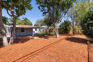 140 NW 46th St, Oakland Park, FL 33309 - Photo 13