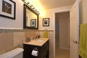 400 Golden Isles Dr, Hallandale Beach, FL 33009 - Photo 21