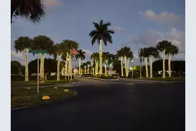 317 Lake Evelyn Drive, West Palm Beach, FL 33411 - Photo 13