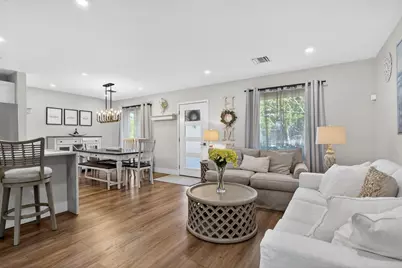 801 SE 9th Avenue, Deerfield Beach, FL 33441 - Photo 9