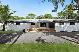 5225 SW Ludlum St, Palm City, FL 34990 - Photo 3