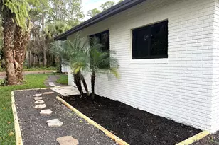 5225 SW Ludlum St, Palm City, FL 34990 - Photo 9