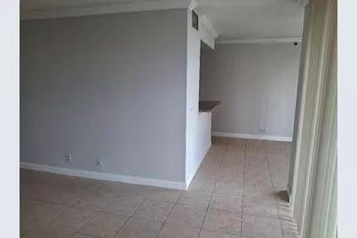 105 Lake Emerald Drive #405, Oakland Park, FL 33309 - Photo 9