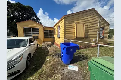 1300 NW 42nd Street, Miami, FL 33142 - Photo 5