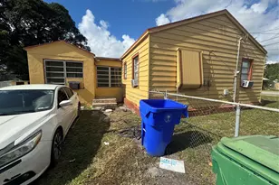 1300 NW 42nd St, Miami, FL 33142 - Photo 5