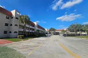 3051 Sunrise Lakes Dr Unit, Fort Lauderdale, FL 33322 - Photo 9