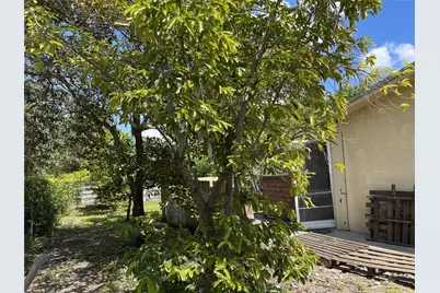 671 NW 38th Street, Deerfield Beach, FL 33064 - Photo 31