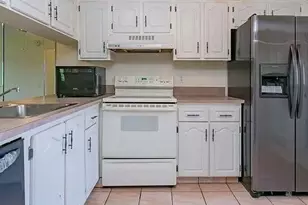 1203 Bahama Bend, Pompano Beach, FL 33066 - Photo 3