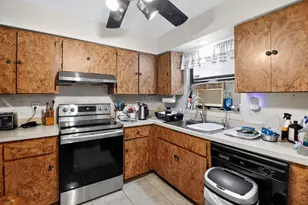 1097 SW Majorca Ave, Port Saint Lucie, FL 34953 - Photo 5