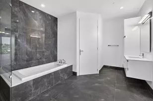 30 Isle of Venice Dr, Fort Lauderdale, FL 33301 - Photo 47