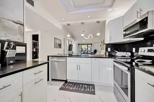 4307 S Carambola Cir Unit, Coconut Creek, FL 33066 - Photo 3