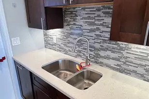 1015 SE 15th St, Fort Lauderdale, FL 33316 - Photo 9