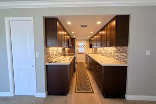 1015 SE 15th St, Fort Lauderdale, FL 33316 - Photo 1