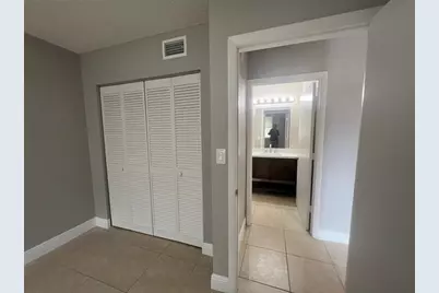 179 SE 3rd Street #203, Deerfield Beach, FL 33441 - Photo 9