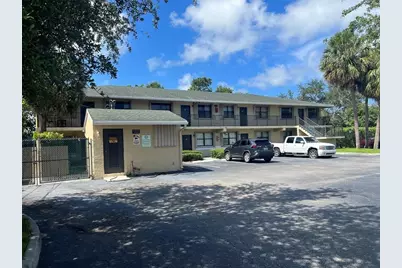 179 SE 3rd Street #203, Deerfield Beach, FL 33441 - Photo 1