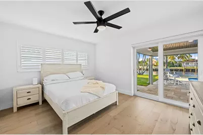 751 SE 7th Avenue, Pompano Beach, FL 33060 - Photo 17