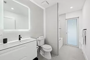 751 SE 7th Ave, Pompano Beach, FL 33060 - Photo 23