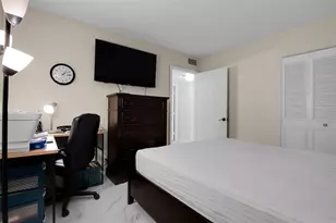 260 NW 76th Ave, Margate, FL 33063 - Photo 23