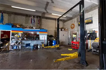 669 NW 26th Street, Miami, FL 33127 - Photo 9