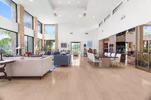 5300 White Oak Ln, Tamarac, FL 33319 - Photo 9