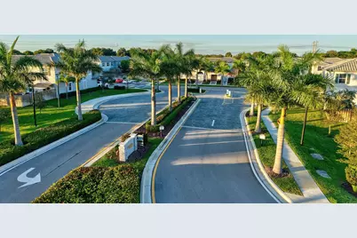 4668 NW 120th Way, Coral Springs, FL 33076 - Photo 57