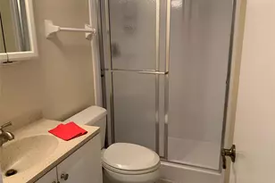 9460 Poinciana Pl, Davie, FL 33324 - Photo 17