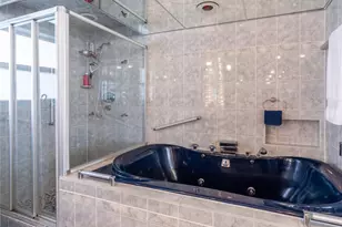 2850 N Palm Aire Dr, Pompano Beach, FL 33069 - Photo 23