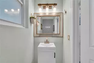 847 NW 127th Ave, Coral Springs, FL 33071 - Photo 17