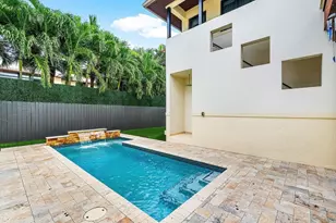 1850 NE 26th Ave, Fort Lauderdale, FL 33305 - Photo 49