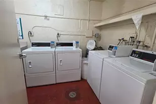 253 S Cypress Rd, Pompano Beach, FL 33060 - Photo 19