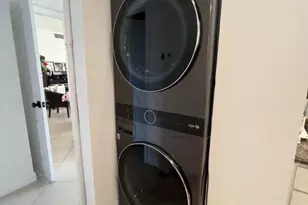 5600 Collins Ave, Miami Beach, FL 33140 - Photo 11