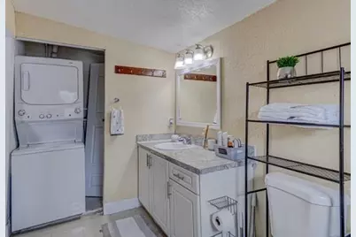 1105 W 34th Street, West Palm Beach, FL 33404 - Photo 15