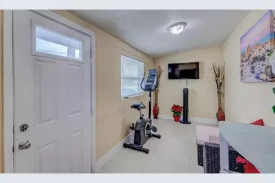 1105 W 34th Street, West Palm Beach, FL 33404 - Photo 5