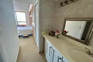 7040 Coral Way Unit, Miami, FL 33155 - Photo 11