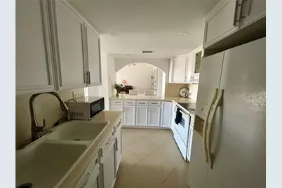7040 Coral Way #501, Miami, FL 33155 - Photo 15