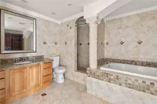 3900 Oaks Clubhouse Dr, Pompano Beach, FL 33069 - Photo 13