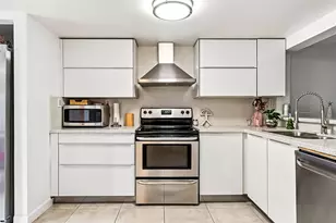 787 NW 91st Terrace, Plantation, FL 33324 - Photo 3