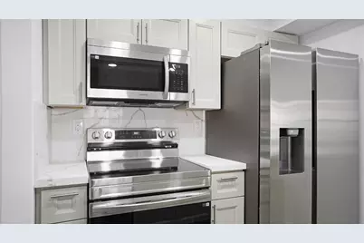 9466 Boca Cove Circle #303, Boca Raton, FL 33428 - Photo 3