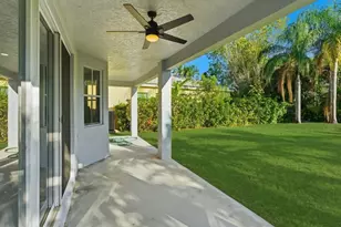 1170 Chenille Cir, Weston, FL 33327 - Photo 35
