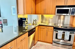 3233 NE 34th St, Fort Lauderdale, FL 33308 - Photo 7