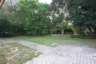 140 Royal Palm Ct, Plantation, FL 33317 - Photo 19