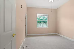 140 Royal Palm Ct, Plantation, FL 33317 - Photo 9