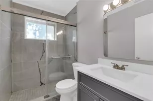 3240 Sheridan Ln, Hollywood, FL 33021 - Photo 25