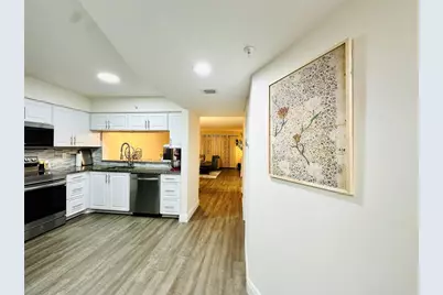 2200 S Cypress Bend Drive #802, Pompano Beach, FL 33069 - Photo 5