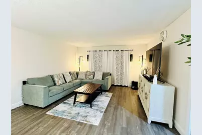 2200 S Cypress Bend Drive #802, Pompano Beach, FL 33069 - Photo 3