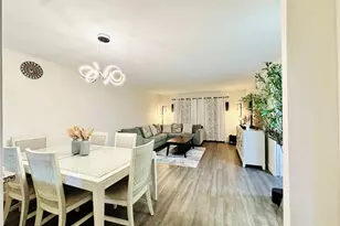 2200 S Cypress Bend Dr, Pompano Beach, FL 33069 - Photo 1