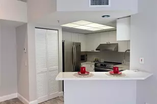 2119 SE 10th Ave, Fort Lauderdale, FL 33316 - Photo 3