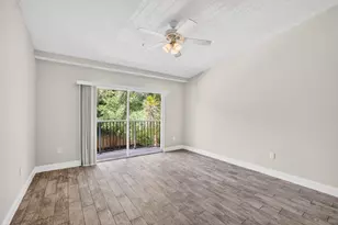 2119 SE 10th Ave, Fort Lauderdale, FL 33316 - Photo 9